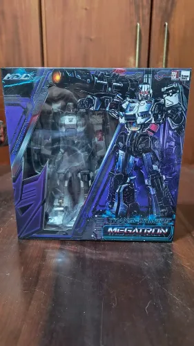 Megatron MDLX Threezero