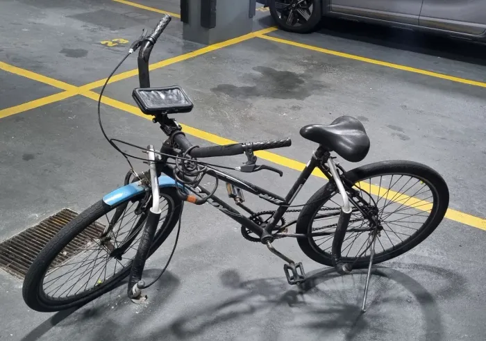 Bicicleta Aro 26 C/ Suporte de Prancha e Cadeado
