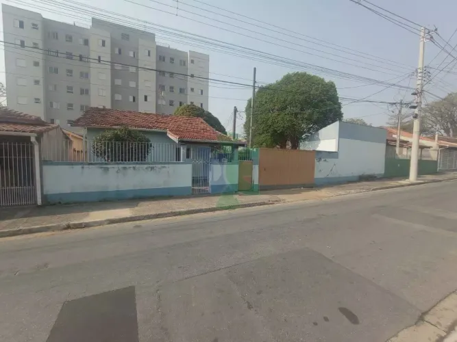 Térrea para venda possui 130 metros quadrados com 2 quartos em Jardim América - Jacareí -