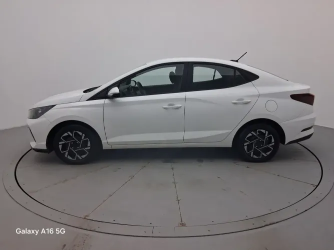 Hyundai HB20S Comfort Plus 1.0 TB Flex 12V Mec. 2025