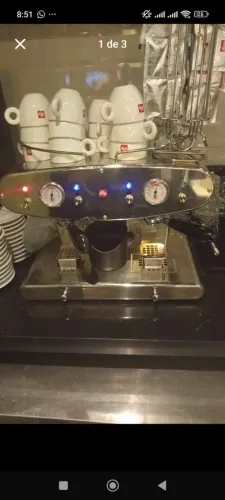 Máquina de café illy x2 