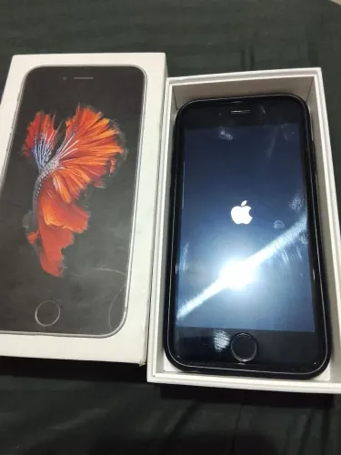 iPhone 6s Completo com Caixa e Carregador - Funcionando Perfeitamente