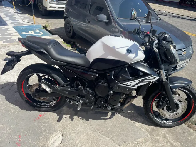 Yamaha Xj6 N 