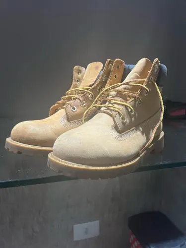 Bota Timberland N°35