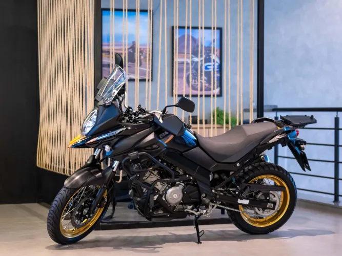 SUZUKI DL 650 V-STROM XT 2025
