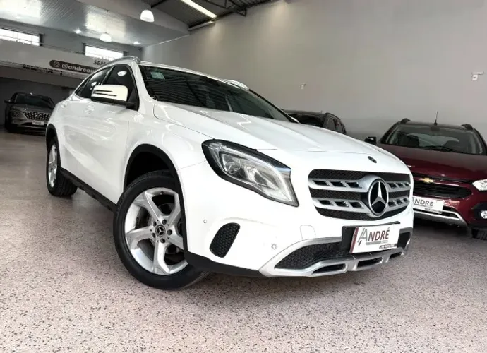 Mercedes-Benz GLA 200 Adv. 1.6/1.6 TB 16V Flex Aut. 2019