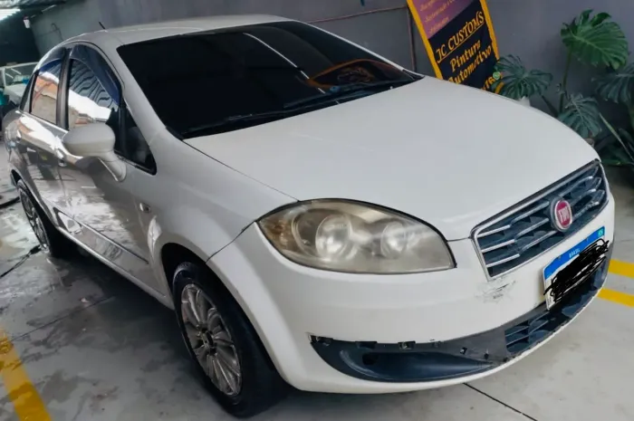 Fiat Linea Essence 1.8 Flex 16V 4P 2016