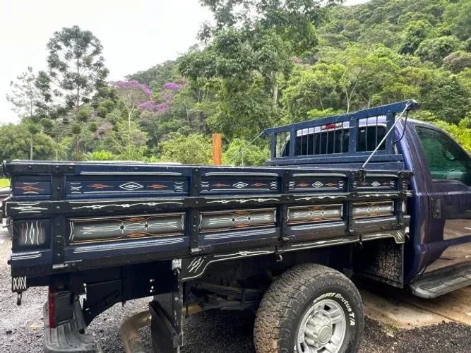 CARROCERIA DE MADEIRA F-250 - PRONTA PARA TRABALHO