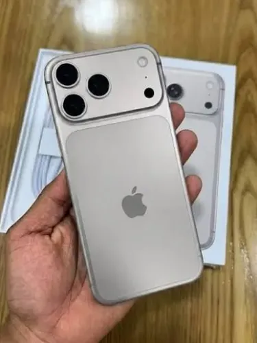 Iphone 17 Pro 256 Prata + Air Pods 3 Pro