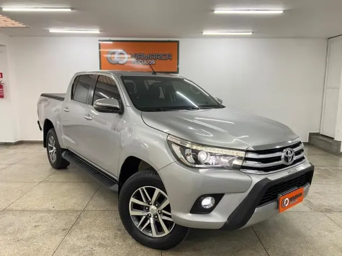 Toyota Hilux CD SRX 4X4 2.8 TDI 16V Diesel Aut. 2018