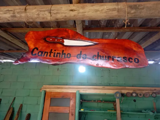 MADEIRA ESCULTURA SÍTIO