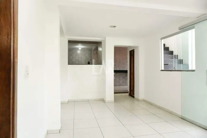 Casa para aluguel, 5 quartos, 2 vagas, Santa Efigênia - Belo Horizonte/MG