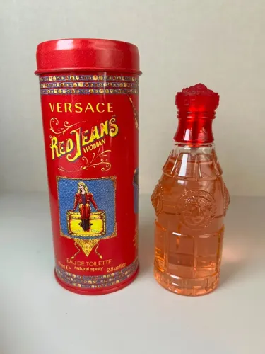 Perfume Versace Red Jeans Woman Eau de Toilette