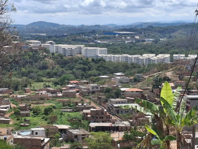 Vendo lote em Belo Horizonte próximo ao bairro Ribeiro de abreu