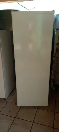 Vende se frizer vertical cônsul