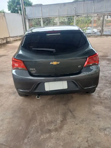 Chevrolet Onix Hatch LT 1.0 8V Flex Mec. 4P 2019