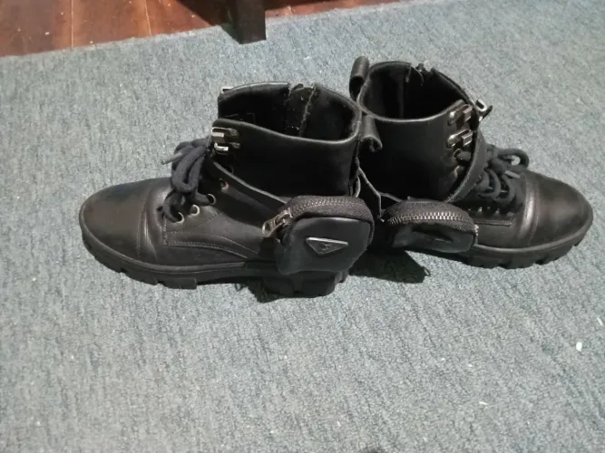 Bota da prego couro número 34