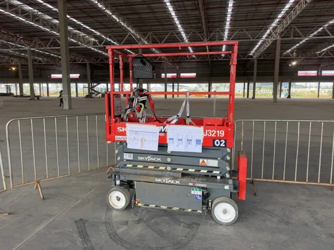 plataforma elevatória tipo tesoura elétrica da Skyjack, modelo SJ3219