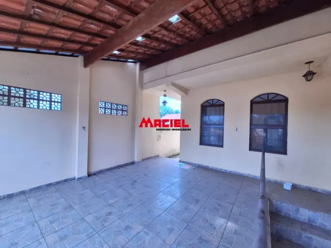 And-SOBRADO A VENDA PRÓXIMO AO SESI | 3 DORM | SUÍTE | VARANDA E QUINTAL