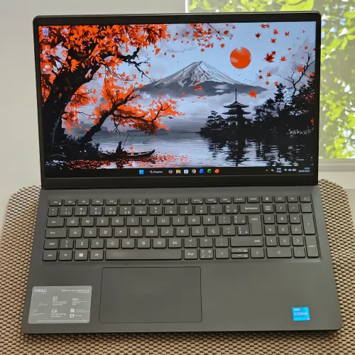Dell Inspiron 15 | Core i5 12ª Geração | 8GB | SSD 512GB | Tela Full HD 120Hz | Windows 11