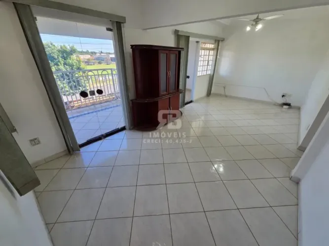 Excelente oportunidade Sobrado