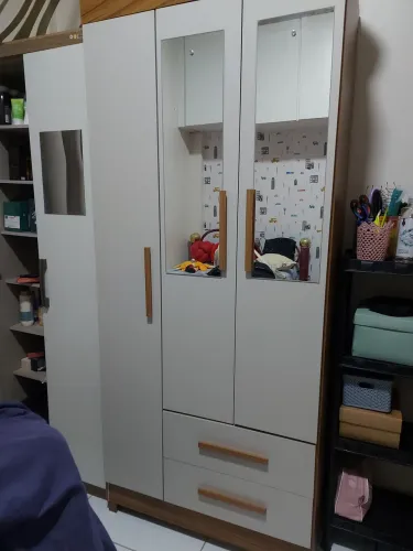 Guarda roupa solteiro