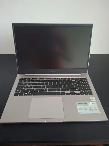 Notebook Samsung Book E30 Core i30 8GB RAM- Pouco Usado