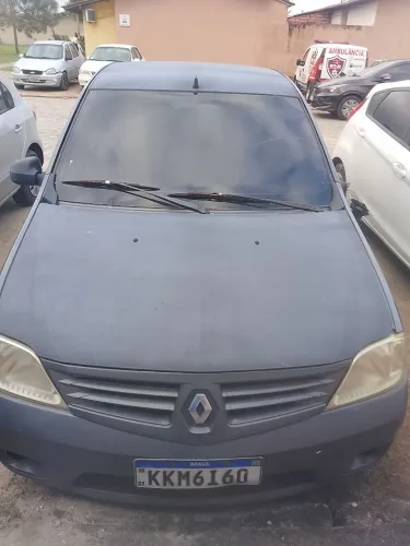Renault Logan Authentique Hi-flex 1.0 16V 4P 2010
