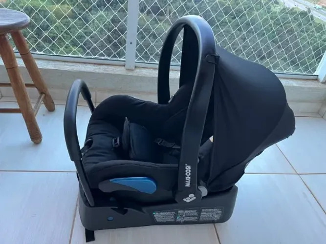 Bebê Conforto Maxi-Cosi Citi com Base - EXCELENTE Estado