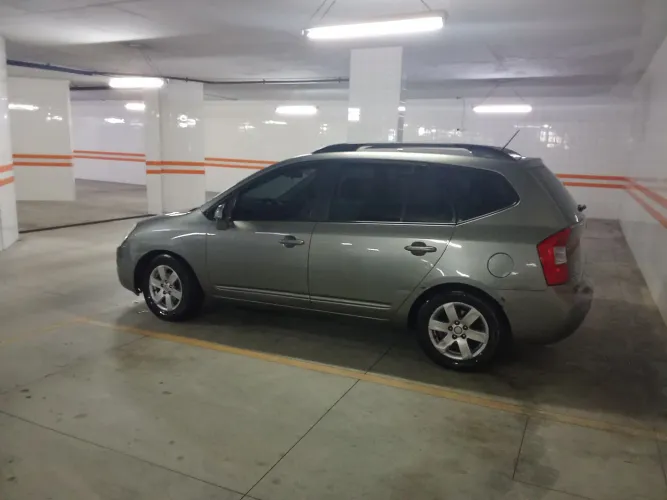 Kia Motors Carens EX 2.0 16V Aut. 2009