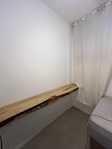 ? VAGA PARA MORAR NO CENTRO DE FLORIANÓPOLIS!