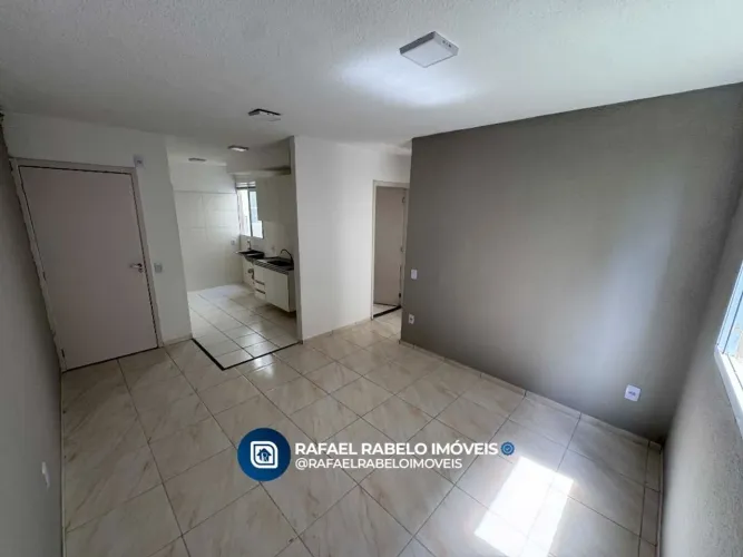 Apartamento com 02 quartos à venda no bairro Cajazeiras no Condomínio Solas das Árvores.