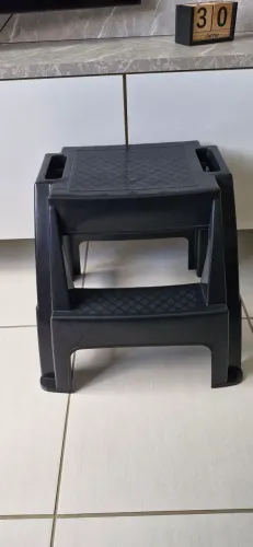 Banco escada preto