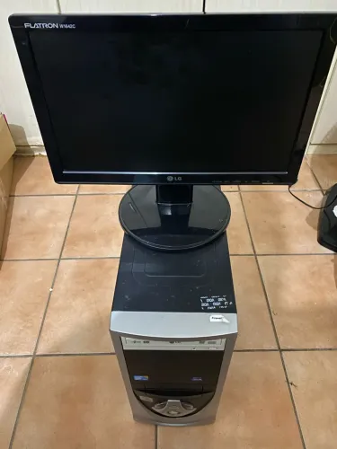 Pc core2 quad 4gb ram 500hd + monitor 