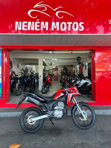 XRE 300 - 2022 - 30.000km - 30.000,00$