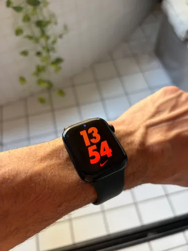 APPLE WATCH SERIES 9 45MM GPS