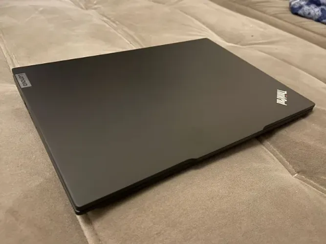 Ultrabook Lenovo ThinkPad E14 Ryzen 5 Gen.6 Novo na Caixa e c/ Garantia