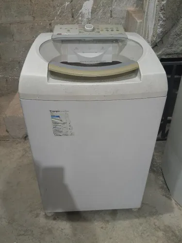 Máquina de lavar Brastemp