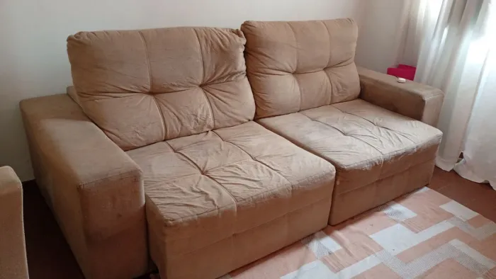 SOFÁ GRANDE RETRÁTIL BEGE