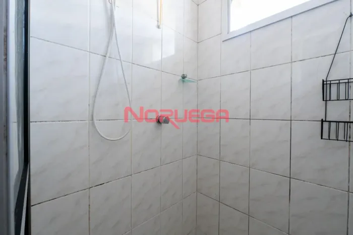 Apartamento para alugar no bairro prado velho em Curitiba com 1 quarto e banheiro