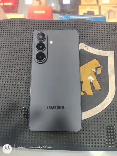 S26 256GB seminovo