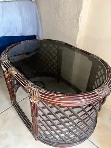 Mesa de Centro em Vime/Rattan com Tampo de Vidro