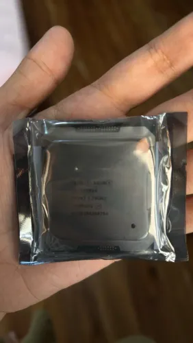Intel Xeon E5-2650 v4