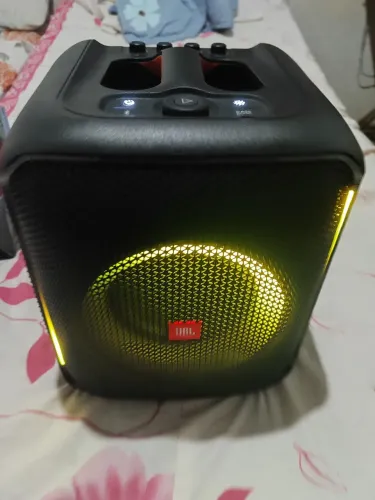 Caixa de som JBL 