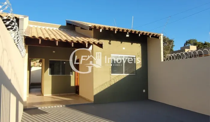 Casa à venda em Campo Grande-MS, Jardim Colúmbia: 2 quartos, 1 sala, 1 banheiro, 2 vagas d