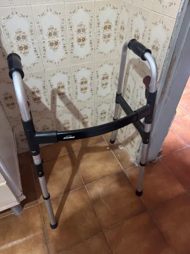 Andador de alumínio adulto 130 kg