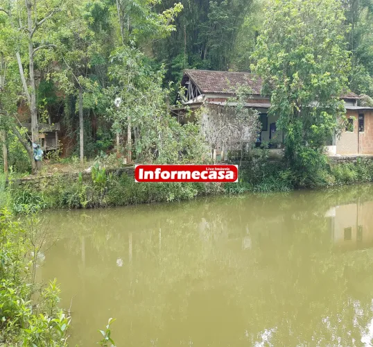 Sitio em Engenheiro Pedreira, com 600.000m² (60hectares). Neste tem uma sede com 2 dormito