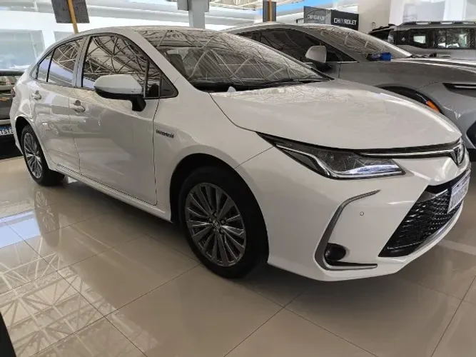 Toyota Corolla Altis Hybrid 1.8 16V Flex Aut. 2024