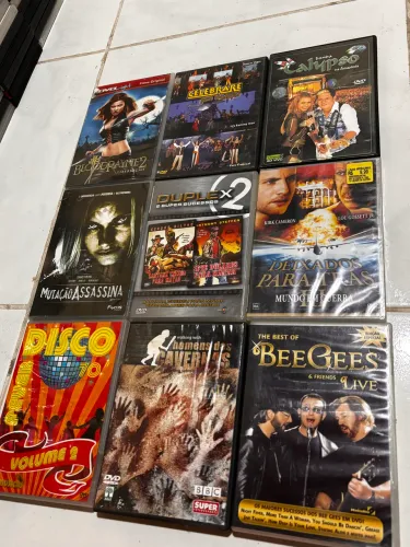 Lote com 154 unds. DVDs de Filmes Originais - Venda Somente do lote completo!