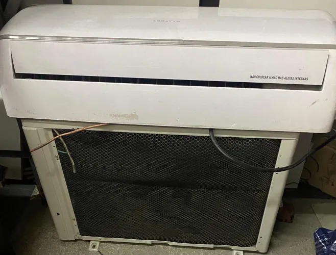 AR CONDICIONADO AGRATO